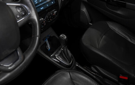 Renault Kaptur I рестайлинг, 2016 год, 1 570 000 рублей, 13 фотография