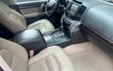 Toyota Land Cruiser 200, 2008 год, 3 190 000 рублей, 12 фотография