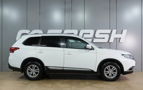 Mitsubishi Outlander III рестайлинг 3, 2017 год, 2 179 000 рублей, 5 фотография