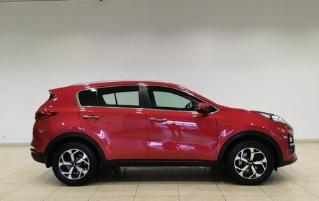 KIA Sportage IV рестайлинг, 2019 год, 2 205 000 рублей, 6 фотография