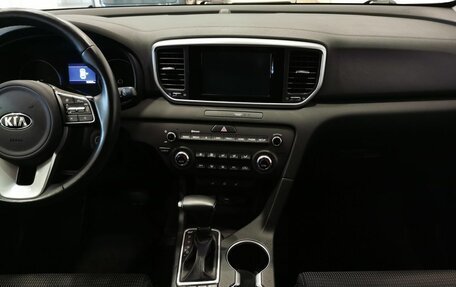 KIA Sportage IV рестайлинг, 2019 год, 2 205 000 рублей, 14 фотография