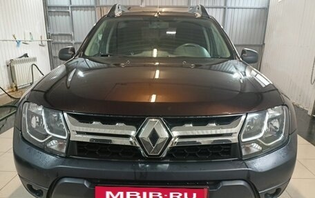 Renault Duster I рестайлинг, 2017 год, 1 115 000 рублей, 3 фотография