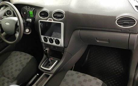 Ford Focus II рестайлинг, 2006 год, 400 000 рублей, 16 фотография