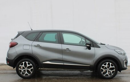 Renault Kaptur I рестайлинг, 2019 год, 1 590 000 рублей, 8 фотография