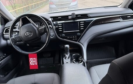Toyota Camry, 2019 год, 2 800 000 рублей, 1 фотография