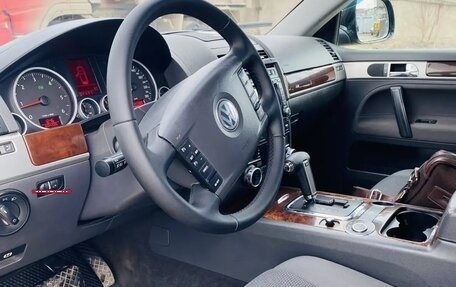 Volkswagen Touareg III, 2010 год, 890 000 рублей, 16 фотография
