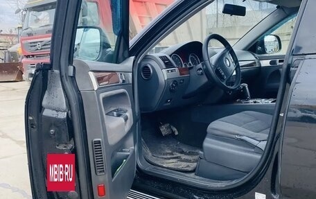 Volkswagen Touareg III, 2010 год, 890 000 рублей, 11 фотография