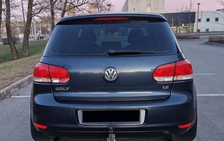 Volkswagen Golf VI, 2010 год, 700 000 рублей, 2 фотография