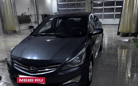Hyundai Solaris II рестайлинг, 2014 год, 780 000 рублей, 4 фотография
