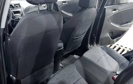 Hyundai Solaris II рестайлинг, 2014 год, 780 000 рублей, 23 фотография