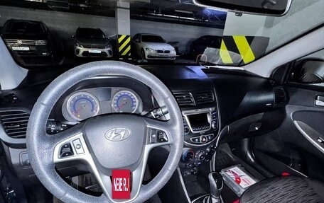 Hyundai Solaris II рестайлинг, 2014 год, 780 000 рублей, 24 фотография