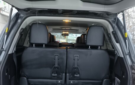 Toyota Land Cruiser 200, 2013 год, 3 425 000 рублей, 10 фотография