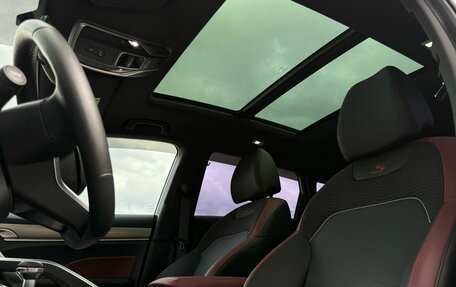 Geely Coolray I, 2024 год, 2 100 000 рублей, 10 фотография