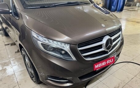 Mercedes-Benz V-Класс, 2017 год, 4 700 000 рублей, 10 фотография