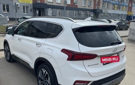 Hyundai Santa Fe IV, 2019 год, 3 200 008 рублей, 2 фотография