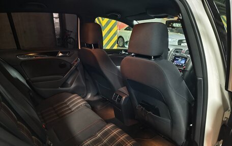 Volkswagen Golf GTI VII, 2011 год, 1 450 000 рублей, 15 фотография