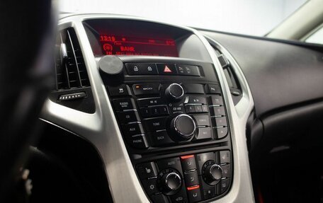 Opel Astra J, 2011 год, 825 000 рублей, 28 фотография