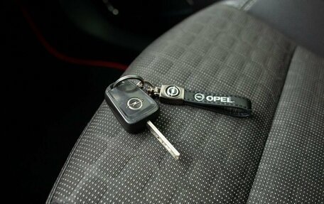 Opel Astra J, 2011 год, 825 000 рублей, 36 фотография