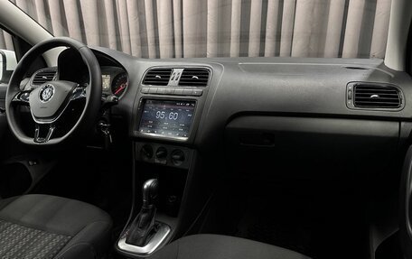 Volkswagen Polo VI (EU Market), 2015 год, 849 999 рублей, 11 фотография
