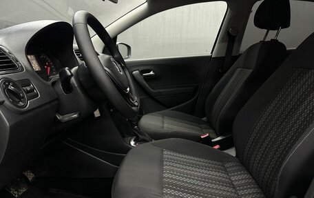 Volkswagen Polo VI (EU Market), 2015 год, 849 999 рублей, 7 фотография