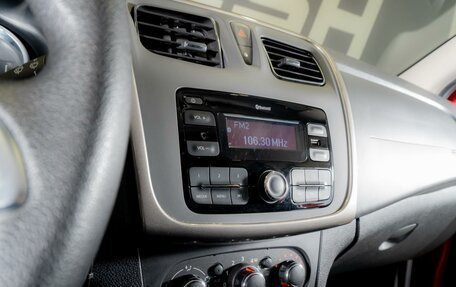 Renault Logan II, 2019 год, 1 220 000 рублей, 18 фотография