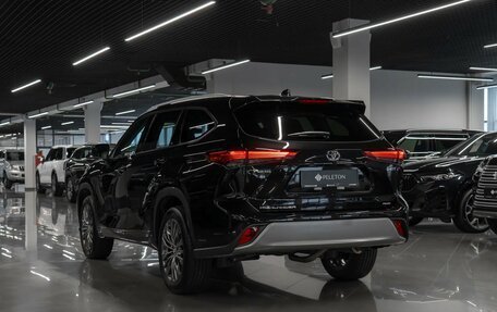 Toyota Highlander, 2026 год, 5 800 000 рублей, 5 фотография