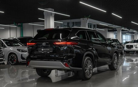 Toyota Highlander, 2026 год, 5 800 000 рублей, 4 фотография