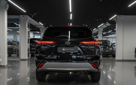 Toyota Highlander, 2026 год, 5 800 000 рублей, 6 фотография
