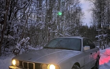 BMW 5 серия, 1991 год, 330 000 рублей, 10 фотография