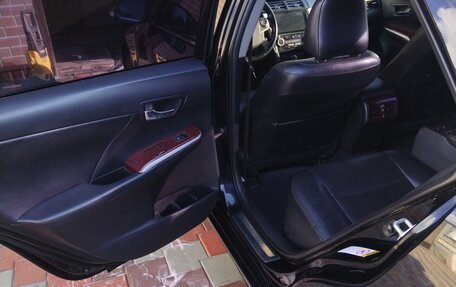 Toyota Camry, 2011 год, 1 700 000 рублей, 8 фотография