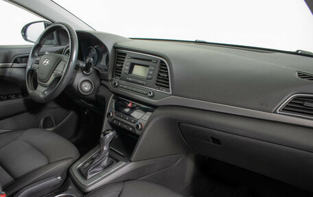 Hyundai Elantra VI рестайлинг, 2018 год, 1 610 000 рублей, 5 фотография