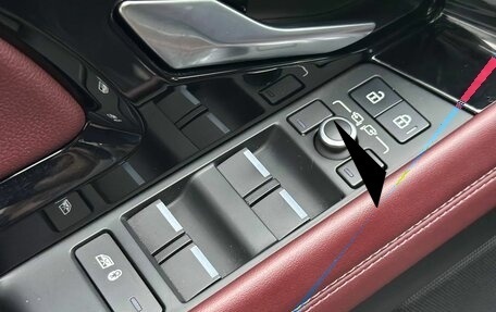 Land Rover Range Rover Evoque II, 2022 год, 4 600 000 рублей, 8 фотография