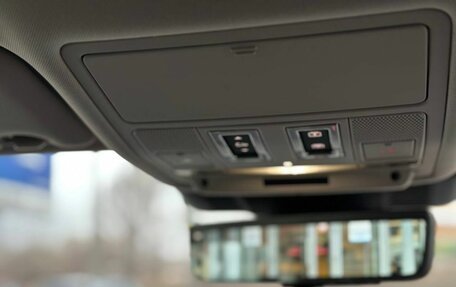 Land Rover Range Rover Evoque II, 2022 год, 4 600 000 рублей, 23 фотография