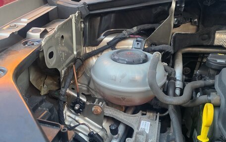 Volkswagen Tiguan II, 2018 год, 2 850 000 рублей, 10 фотография