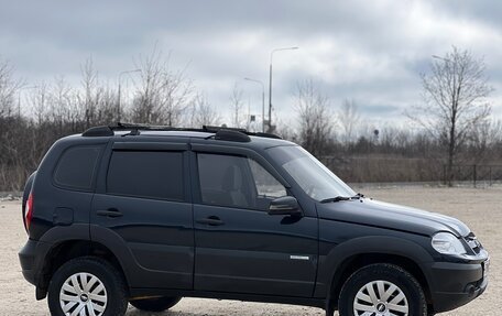 Chevrolet Niva I рестайлинг, 2011 год, 595 000 рублей, 7 фотография