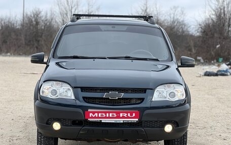 Chevrolet Niva I рестайлинг, 2011 год, 595 000 рублей, 5 фотография