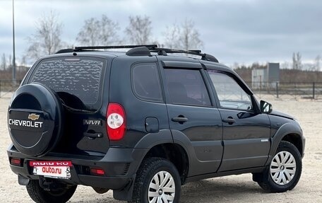 Chevrolet Niva I рестайлинг, 2011 год, 595 000 рублей, 11 фотография