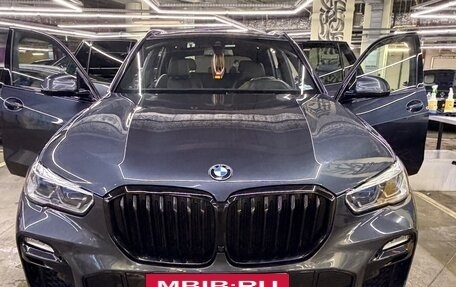 BMW X5, 2019 год, 7 000 000 рублей, 2 фотография