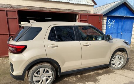 Toyota Raize I, 2022 год, 1 450 000 рублей, 3 фотография