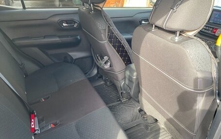 Toyota Raize I, 2022 год, 1 450 000 рублей, 10 фотография