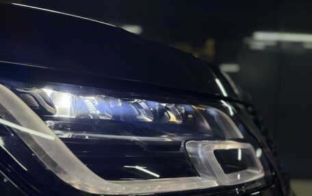 Land Rover Range Rover IV рестайлинг, 2018 год, 8 300 000 рублей, 12 фотография