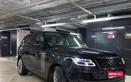 Land Rover Range Rover IV рестайлинг, 2018 год, 8 300 000 рублей, 2 фотография