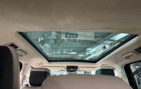 Land Rover Range Rover IV рестайлинг, 2018 год, 8 300 000 рублей, 23 фотография