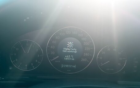 Mercedes-Benz E-Класс, 2005 год, 890 000 рублей, 7 фотография