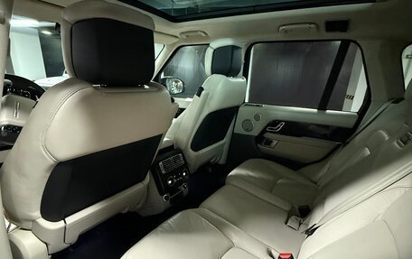 Land Rover Range Rover IV рестайлинг, 2018 год, 8 300 000 рублей, 40 фотография