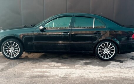 Mercedes-Benz E-Класс, 2005 год, 890 000 рублей, 2 фотография