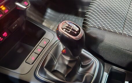 KIA Rio IV, 2018 год, 1 395 000 рублей, 17 фотография