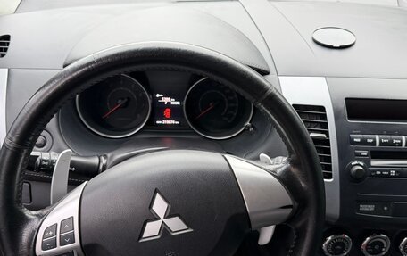 Mitsubishi Outlander III рестайлинг 3, 2011 год, 1 200 000 рублей, 7 фотография