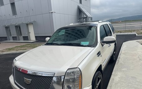 Cadillac Escalade III, 2011 год, 2 500 000 рублей, 5 фотография