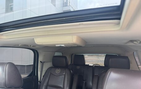 Cadillac Escalade III, 2011 год, 2 500 000 рублей, 16 фотография